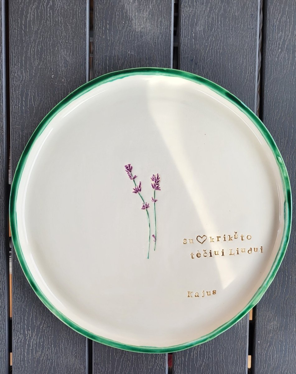 moline-lekste-su-levanda-vardine