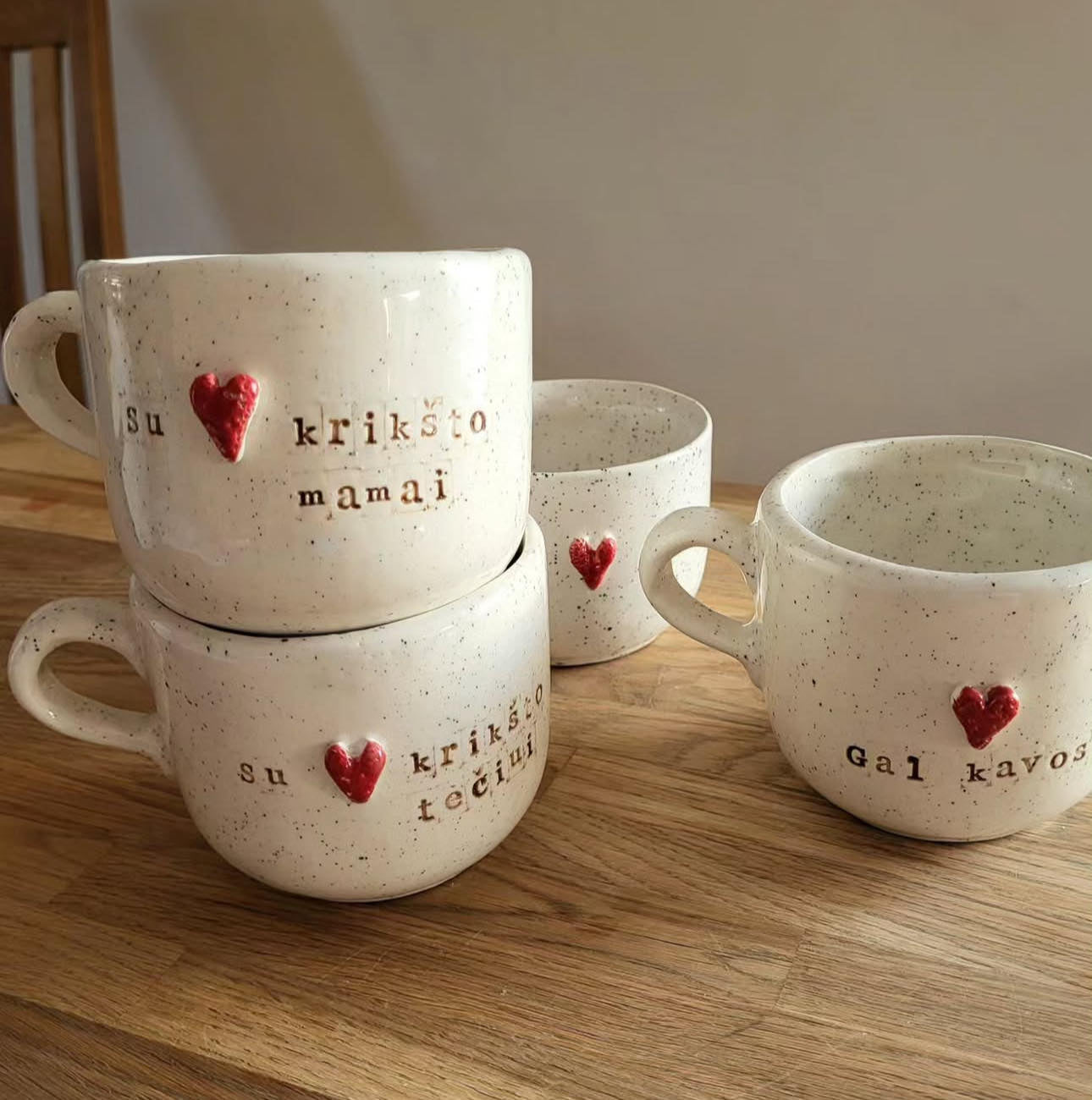 Keraminis puodelis krikšto tėvams