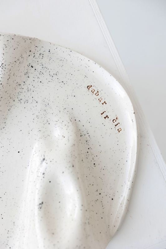 Keraminė serviravimo lėkštė - padėklas ,, Bangos’’