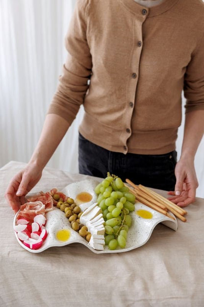 Keraminė serviravimo lėkštė - padėklas ,, Bangos’’