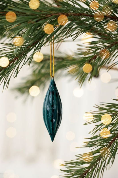 Keraminiai žaisliukai eglutei ,,Ledinukai” (skirtingos spalvos)