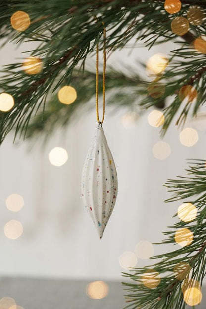 Keraminiai žaisliukai eglutei ,,Ledinukai” (skirtingos spalvos)